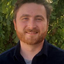 Portrait of Dr. Matthew Lovett-Barron, from https://biology.ucsd.edu/research/faculty/mlovettbarron