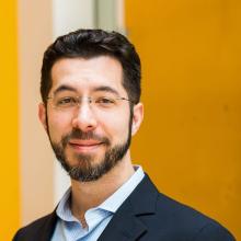 Portrait of Ed Boyden, courtesy of MIT BE