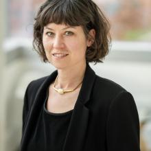 Portrait of Dr. Annegret Falkner
