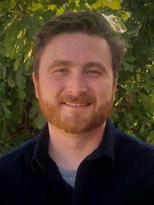 Portrait of Dr. Matthew Lovett-Barron, from https://biology.ucsd.edu/research/faculty/mlovettbarron
